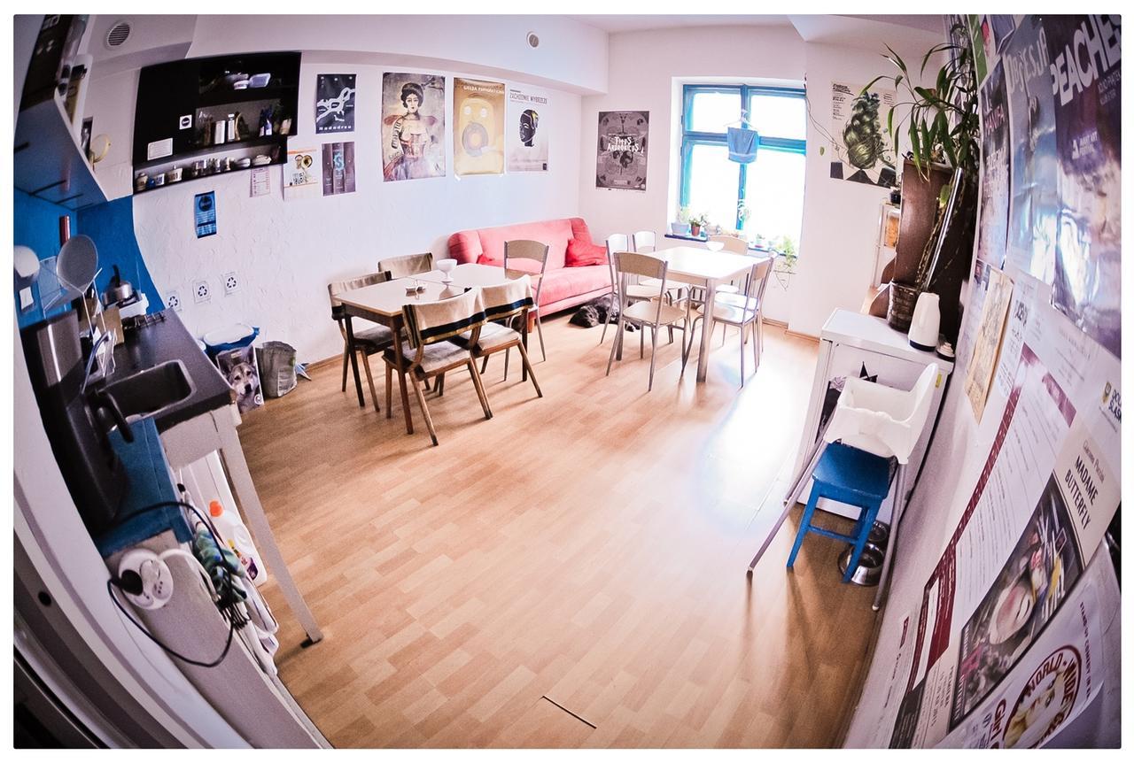 Hostel Bemma - Ozonowane Pokoje 弗罗茨瓦夫 外观 照片